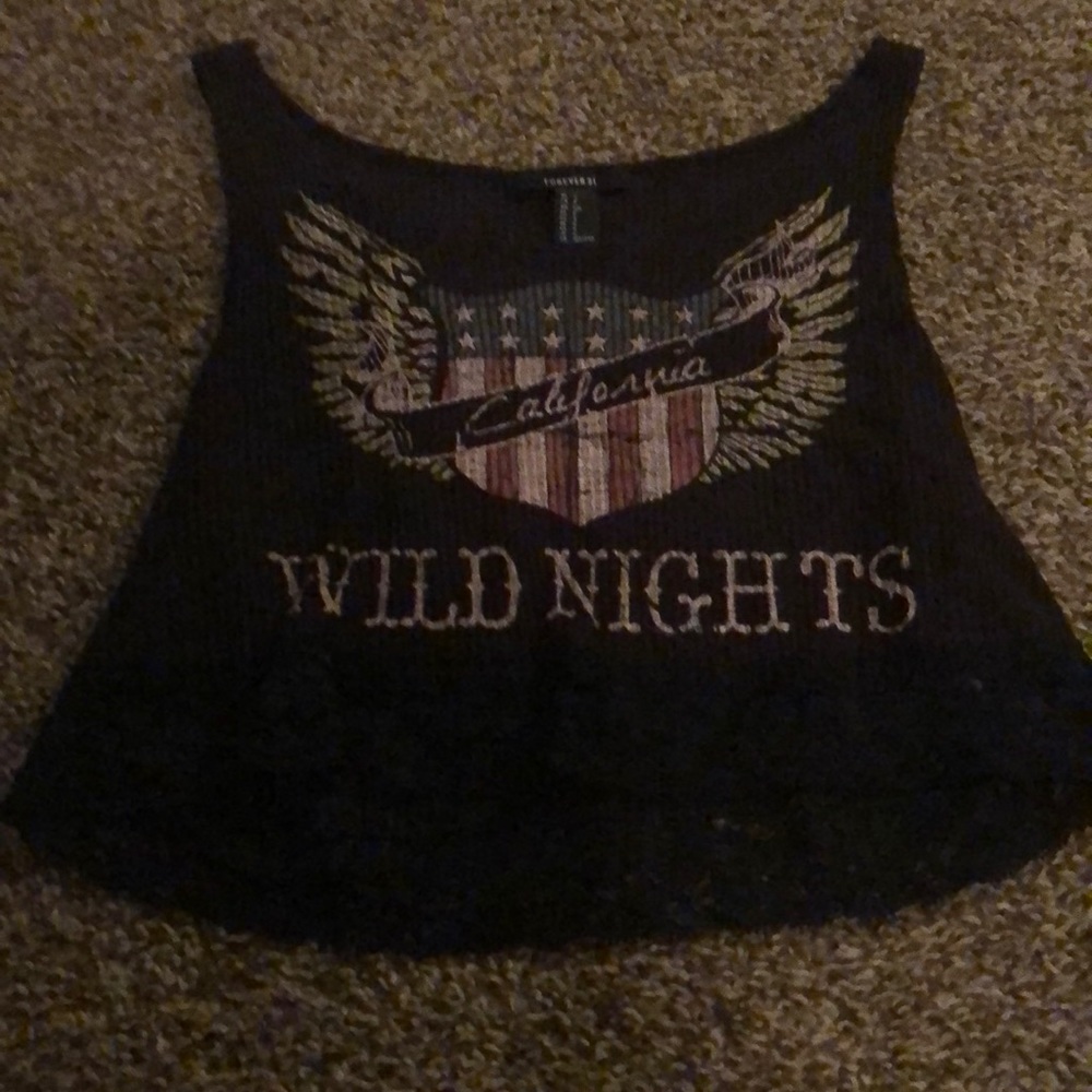 Crop top